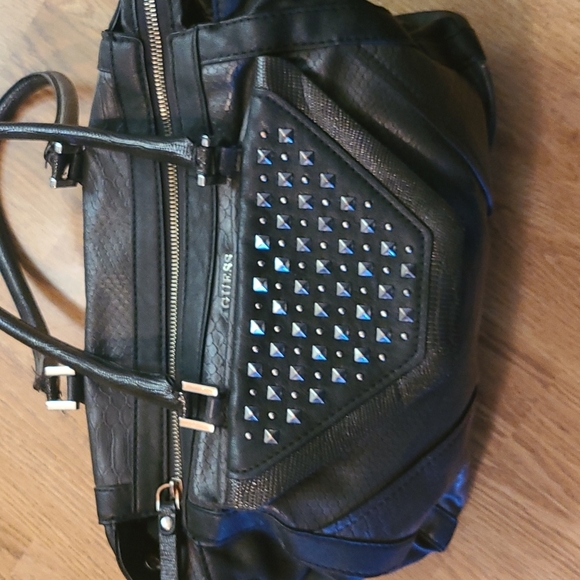 Guess Brand Tote #8 - Picture 4 of 6